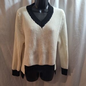 C'isa medium V-Neck back cut out